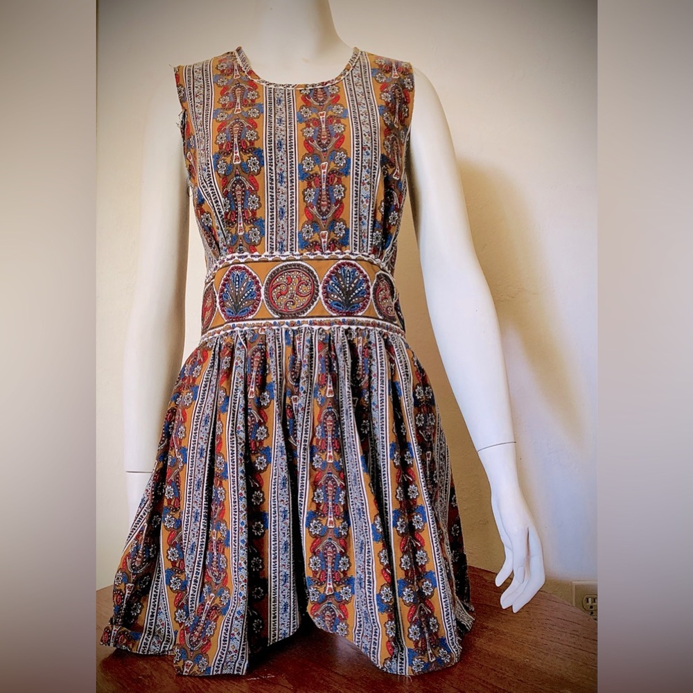 Just the very cutest tween vintage dress ever. Handmade 60’s sundress❤️